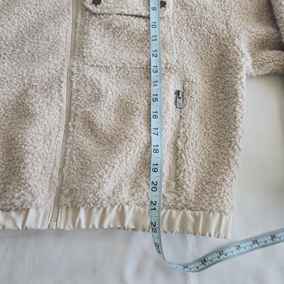 (NWT) Vuori Sycamore Full Zip Jacket - Picture 6 of 6